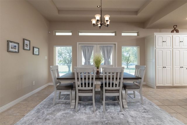 131 Lakeview Drive, Runaway Bay, TX 76426