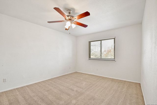 5623 Fountainwood, San Antonio, TX 78233