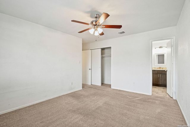 5623 Fountainwood, San Antonio, TX 78233