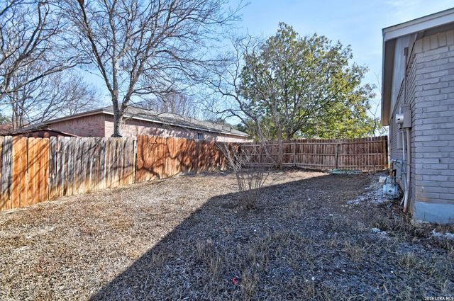 5623 Fountainwood, San Antonio, TX 78233