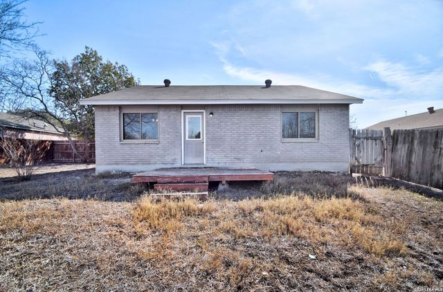 5623 Fountainwood, San Antonio, TX 78233