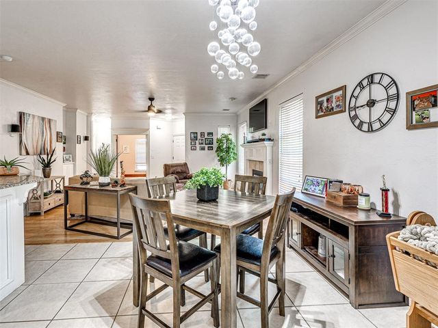 3812 New London Avenue, Moore, OK 73160
