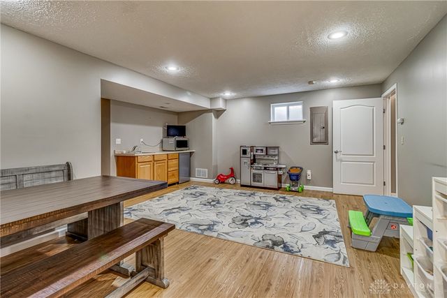 1478 Fairhill Court, Beavercreek Twp, OH 45385