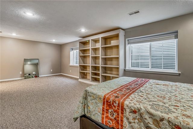 1478 Fairhill Court, Beavercreek Twp, OH 45385