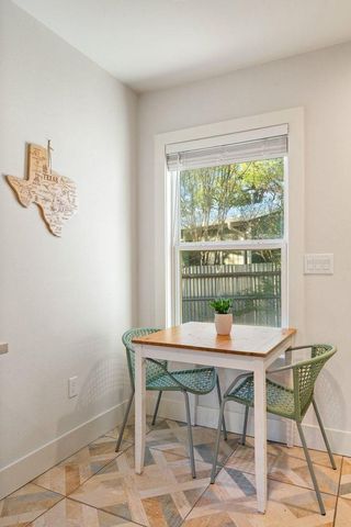 2702 Crest Ave 1, Austin, TX 78702