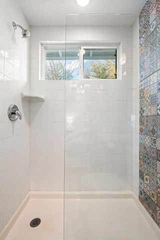 2702 Crest Ave 1, Austin, TX 78702