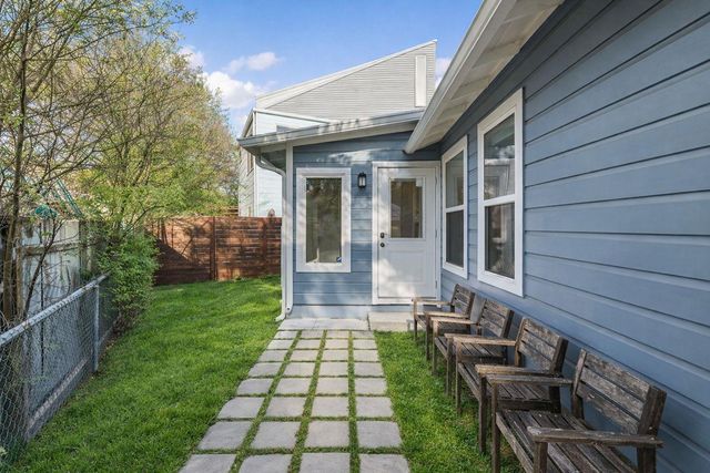 2702 Crest Ave 1, Austin, TX 78702