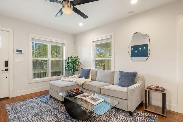 2702 Crest Ave 1, Austin, TX 78702