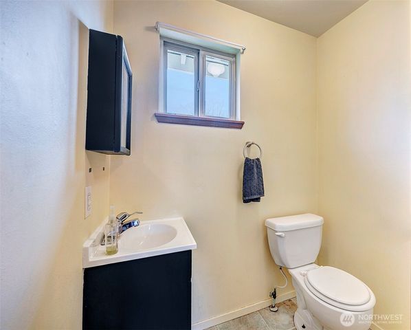 2707 18th Street, Everett, WA 98201