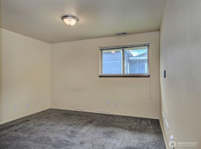 2707 18th Street, Everett, WA 98201