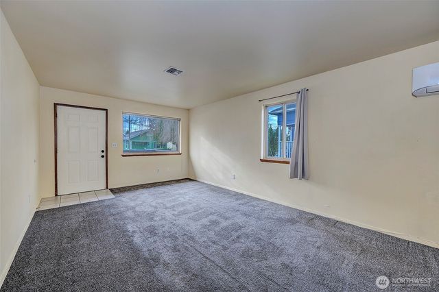 2707 18th Street, Everett, WA 98201