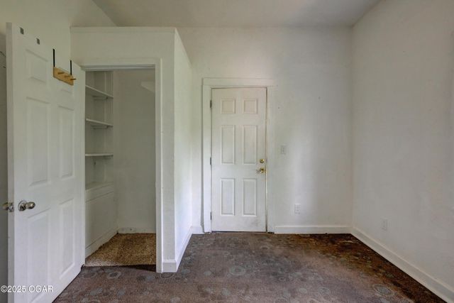 302 S Florida Avenue, Joplin, MO 64801
