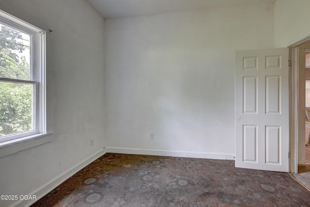 302 S Florida Avenue, Joplin, MO 64801