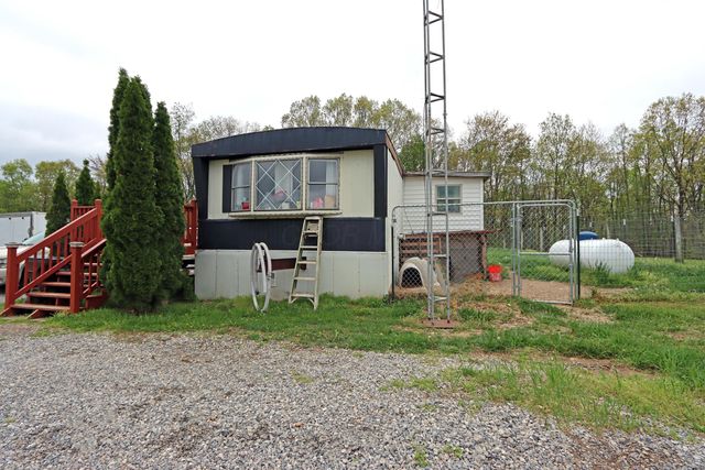 1011 Lee Hollow Road, Chillicothe, OH 45601