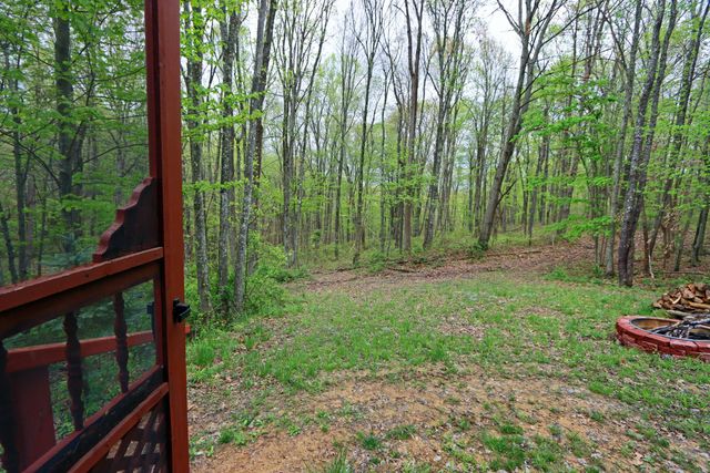 1011 Lee Hollow Road, Chillicothe, OH 45601