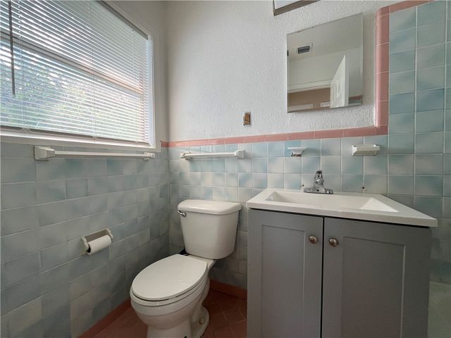 3412 Denver Ave C, Corpus Christi, TX 78411
