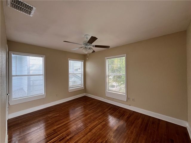 3412 Denver Ave C, Corpus Christi, TX 78411