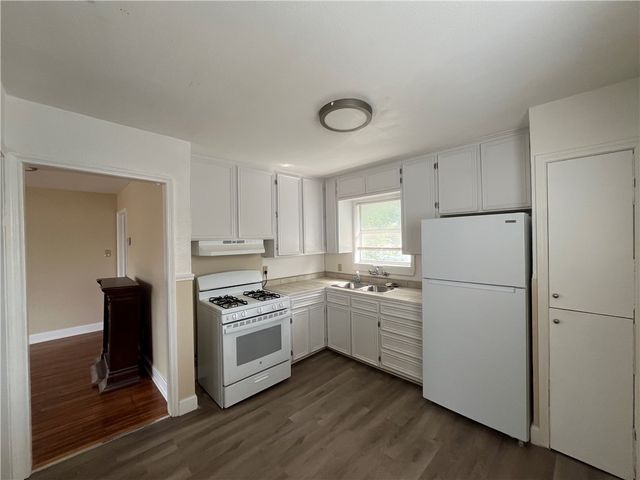 3412 Denver Ave C, Corpus Christi, TX 78411