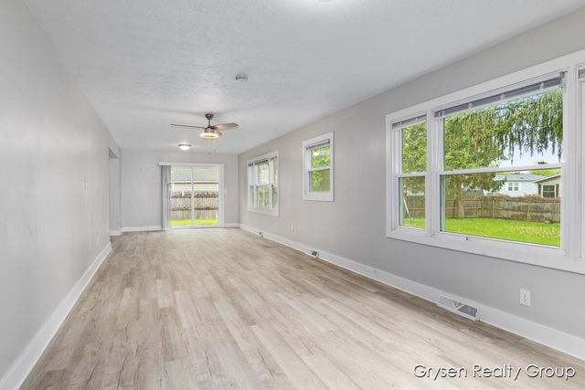251 60th Street Se, City Of Kentwood, MI 49548