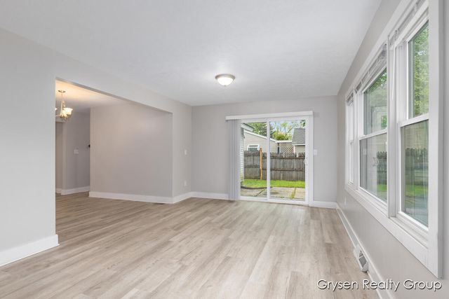 251 60th Street Se, City Of Kentwood, MI 49548