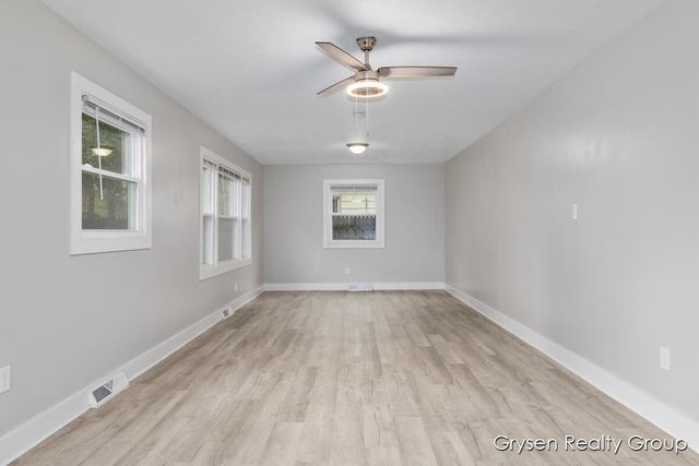 251 60th Street Se, City Of Kentwood, MI 49548