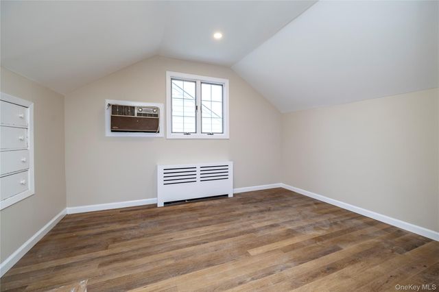 485 Farm Ranch Road W, Bethpage, NY 11714