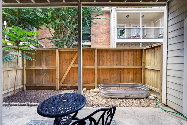 2001 Bering Drive 3D, Houston, TX 77057
