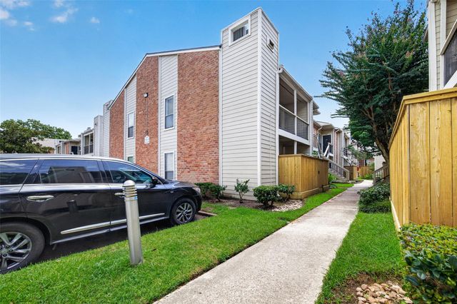 2001 Bering Drive 3D, Houston, TX 77057
