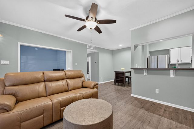 2001 Bering Drive 3D, Houston, TX 77057