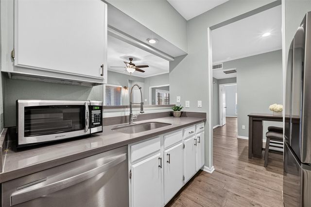 2001 Bering Drive 3D, Houston, TX 77057
