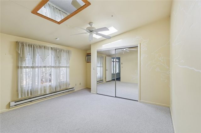 625 Rich Dr, Hickory Twp, PA 16101