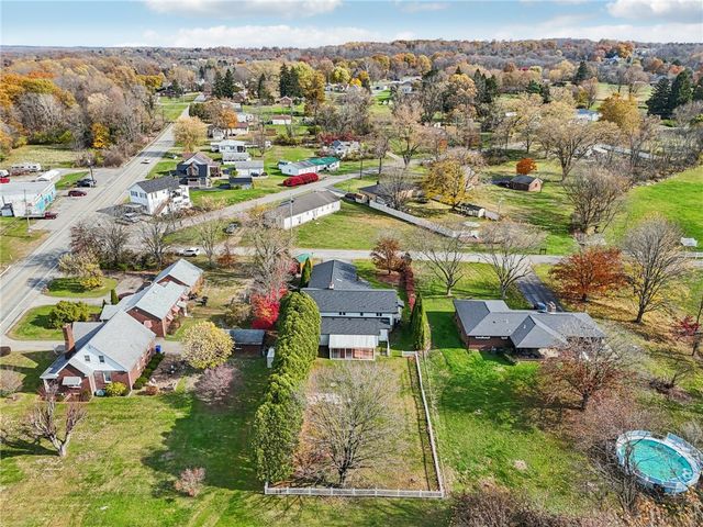 625 Rich Dr, Hickory Twp, PA 16101