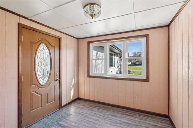 625 Rich Dr, Hickory Twp, PA 16101