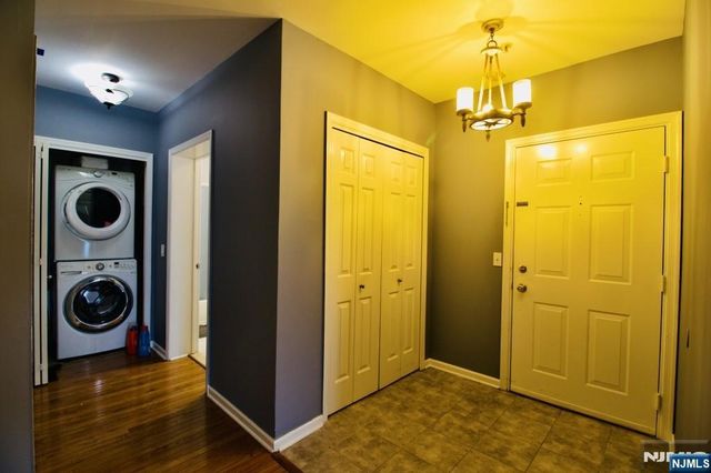 340 The Promenade, Edgewater, NJ 07020