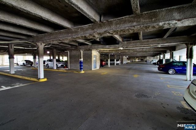 340 The Promenade, Edgewater, NJ 07020