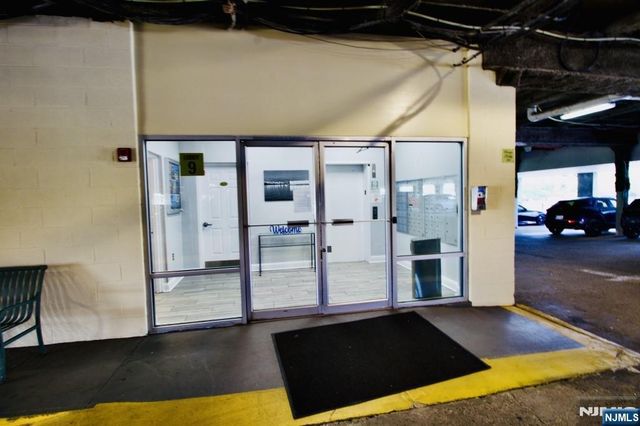 340 The Promenade, Edgewater, NJ 07020