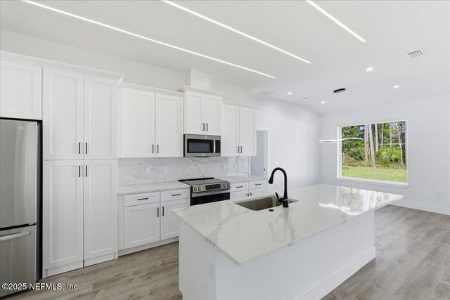 83 FELLOWSHIP Drive, Palm Coast, FL 32137