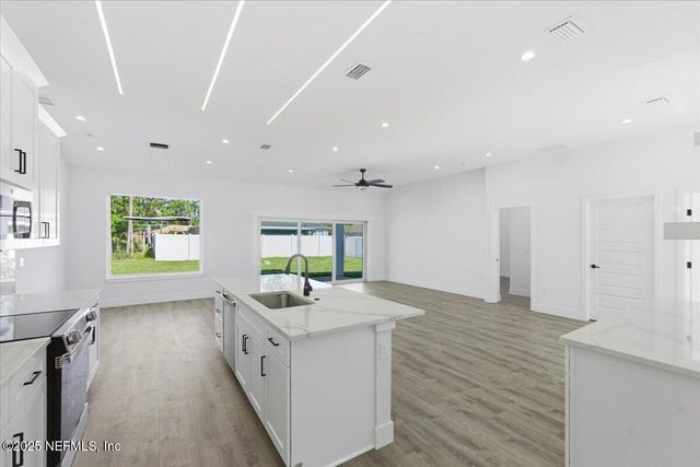 83 FELLOWSHIP Drive, Palm Coast, FL 32137