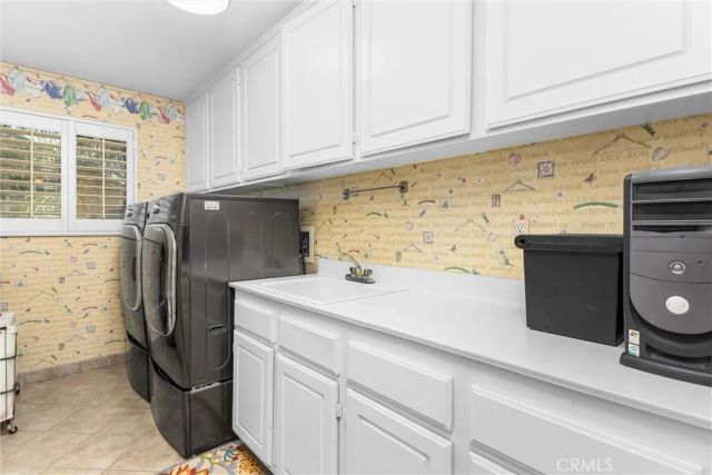 7773 La Cresta Street, Highland, CA 92346