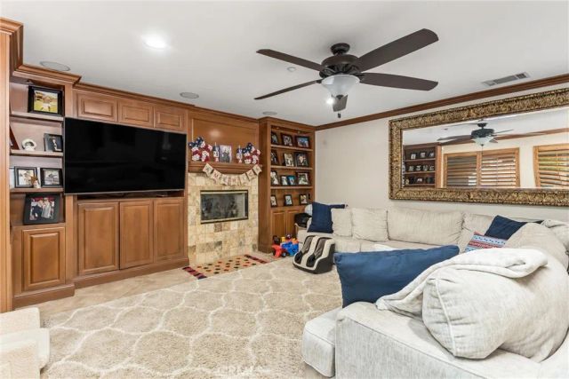 7773 La Cresta Street, Highland, CA 92346