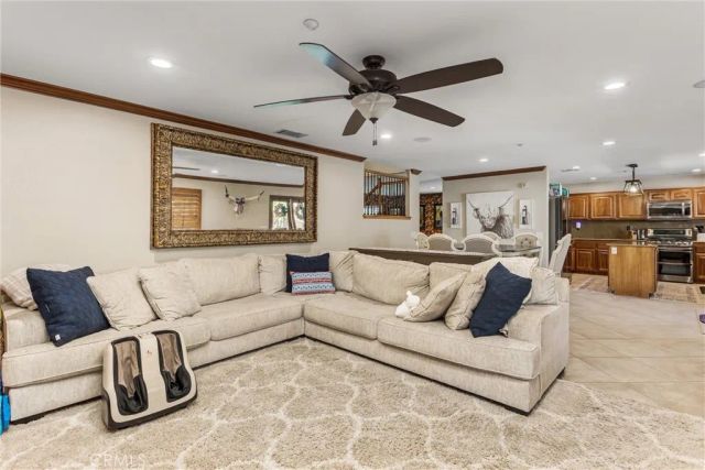7773 La Cresta Street, Highland, CA 92346