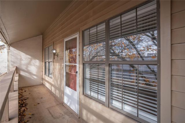 11120 Stratford Drive 429, Oklahoma City, OK 73120