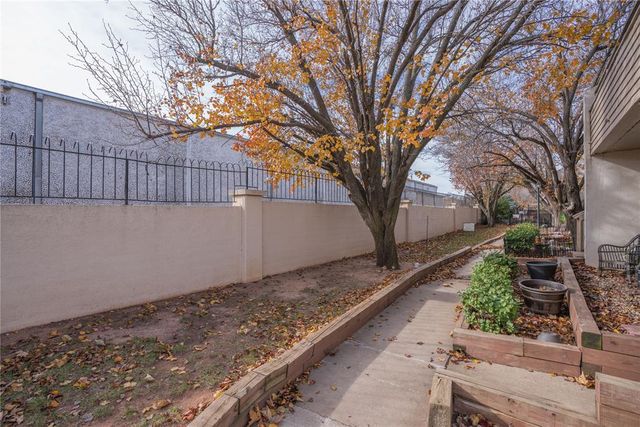 11120 Stratford Drive 429, Oklahoma City, OK 73120