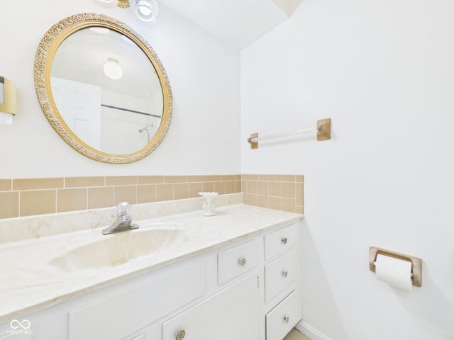 4406 Dartmouth Drive, Anderson, IN 46013