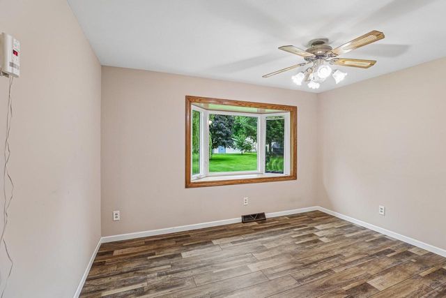 4833 Windsor Prairie Road, Waunakee, WI 53532