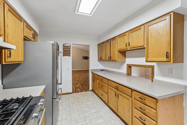 4833 Windsor Prairie Road, Waunakee, WI 53532