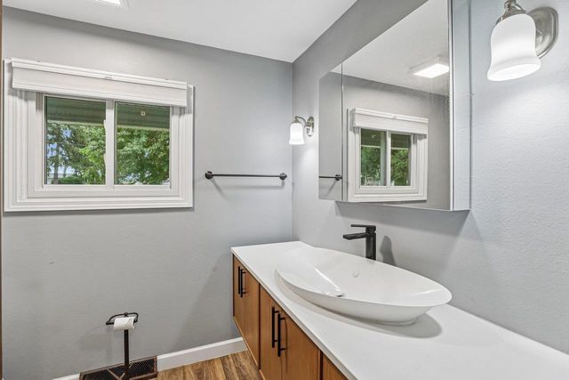4833 Windsor Prairie Road, Waunakee, WI 53532