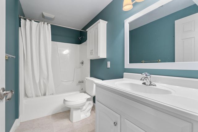 2547 Holiday House Road, Shoreham Vllg, MI 49085