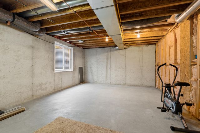 2547 Holiday House Road, Shoreham Vllg, MI 49085