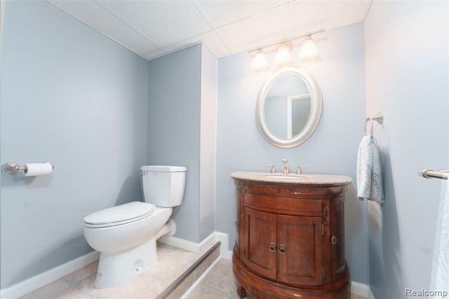 159 Addison Circle, Fowlerville, MI 48836
